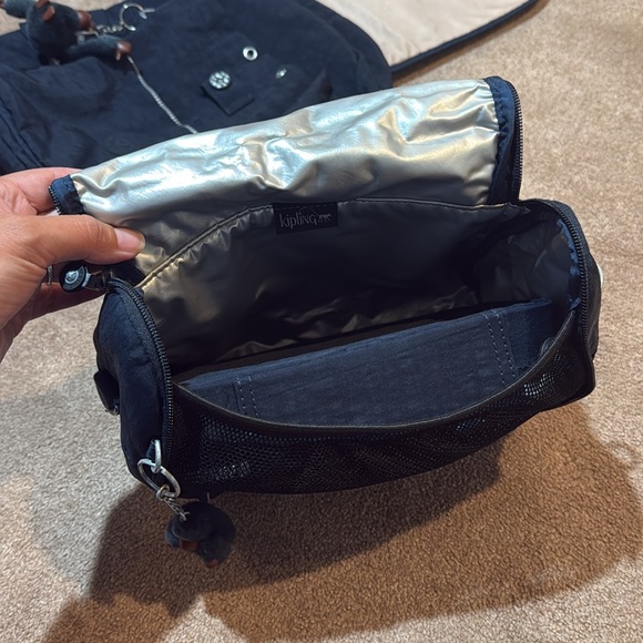 Kipling blue Backpack with lunchbox and 1 pencil/crayons organizer - Picture 16 of 17